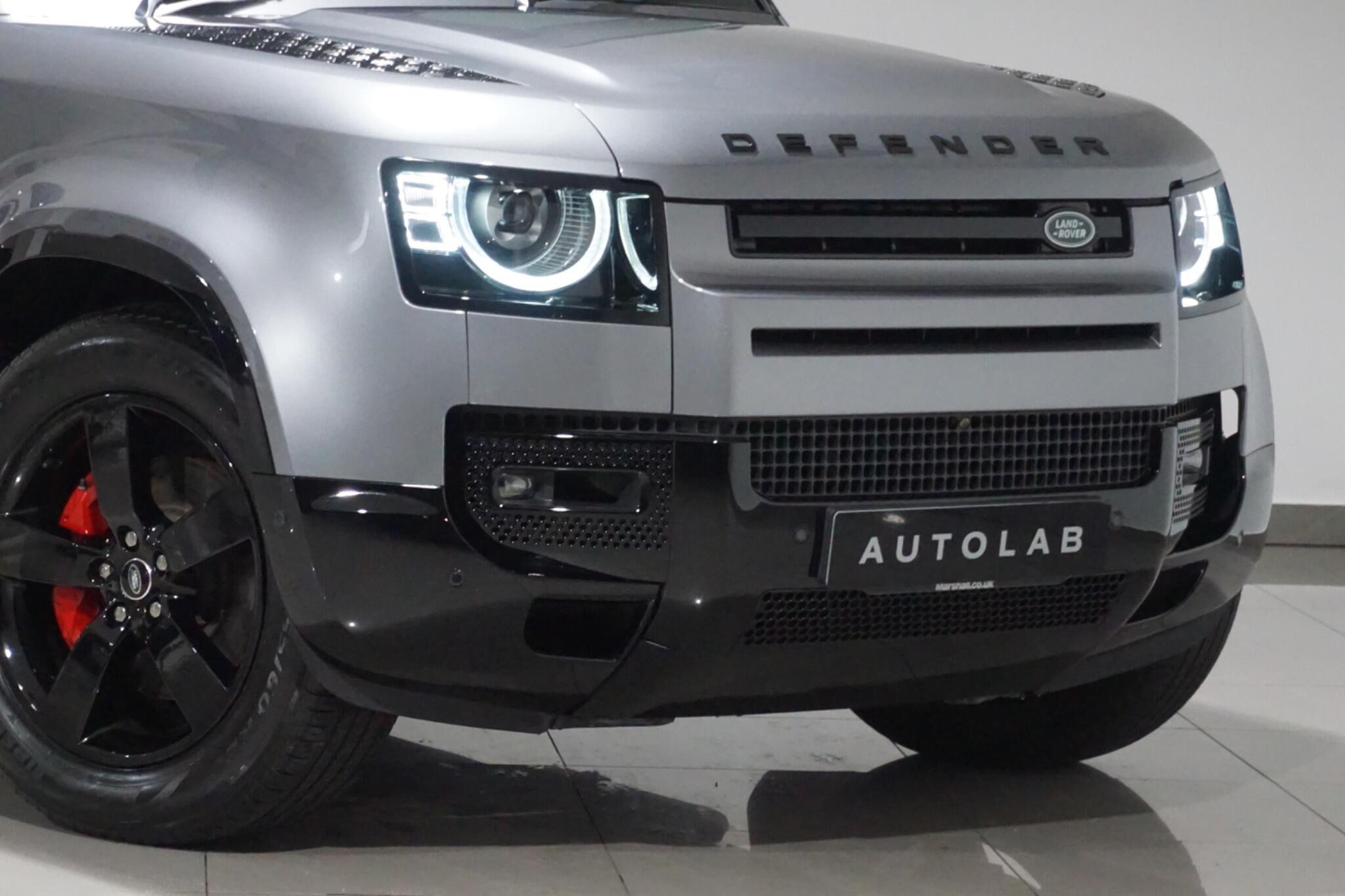 Land Rover Defender 110 2.0 P400e 15.4kWh X-Dynamic SE SUV 5dr Petrol Plug-in Hybrid Auto 4WD Euro 6 (s/s) (404 ps)